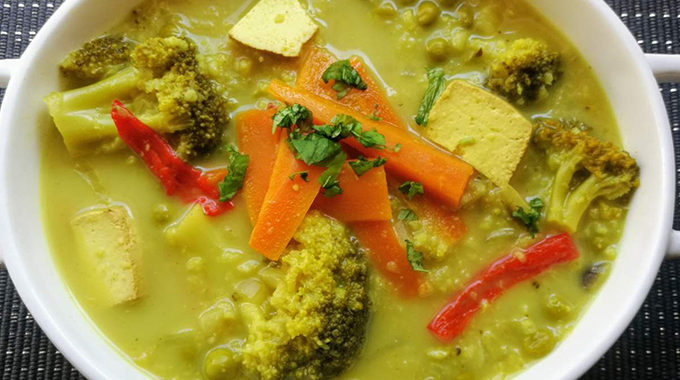 currys kókusztejes zöldségleves recept vegánblog