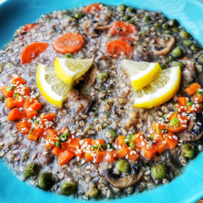 kakukkfüves-citromos-gomba-leves-recept-vegánblog.jp