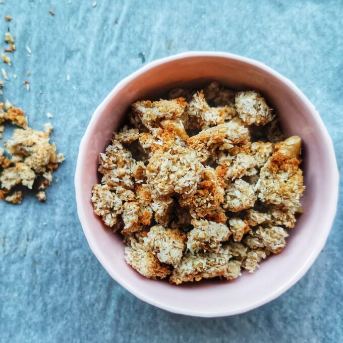 kókuszos-granola-müzli-recept-vegánblog.jpg