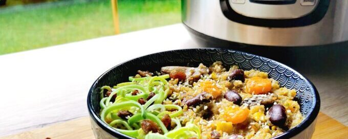 zöldséges-quinoa-egytálétel-vegánblog-recept.jpg